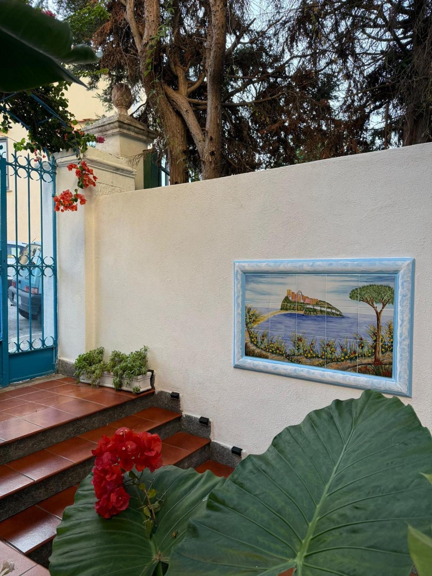 Villino Annamaria Bed & Breakfast Ischia Exterior photo